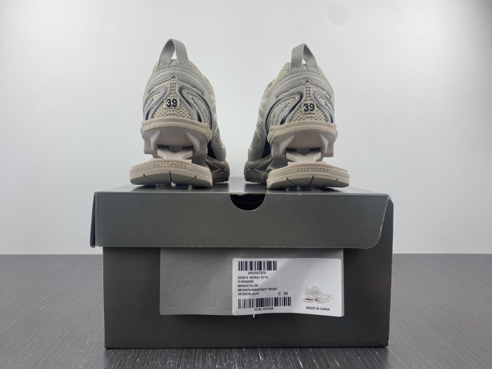 Ba*len*cia*ga x-pander 8000031