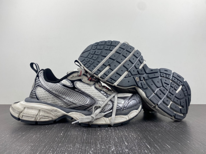 Ba*len*cia*ga 3xl sneaker 8000083