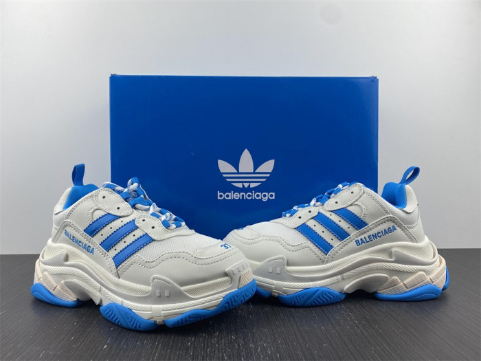 Ba*len*cia*ga triple s sneaker 8000020