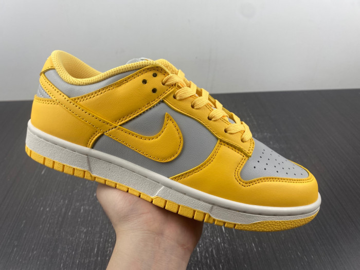 nike dunk low citron pulse (women
