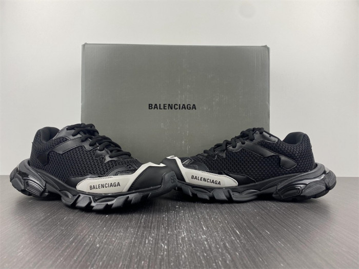 Ba*len*cia*ga track 8000032