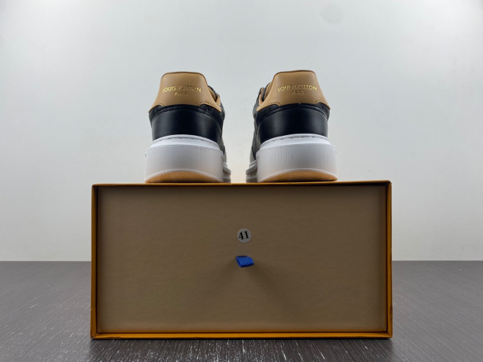 lv snekaers l0000100