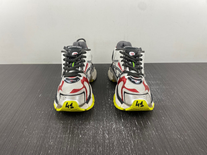 Ba*len*cia*ga runner sneaker