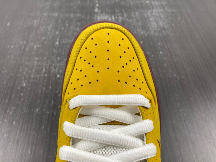 nike sb dunk low yellow lobster 313170-137566