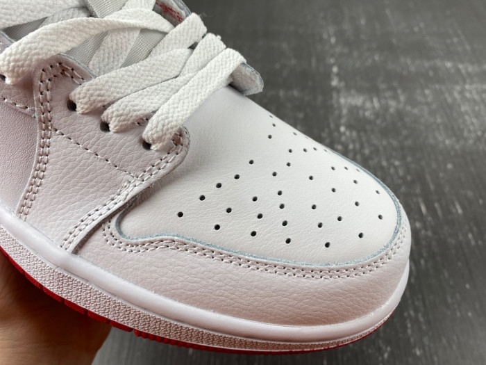 air jordan 1 retro low og university red cz0790-161