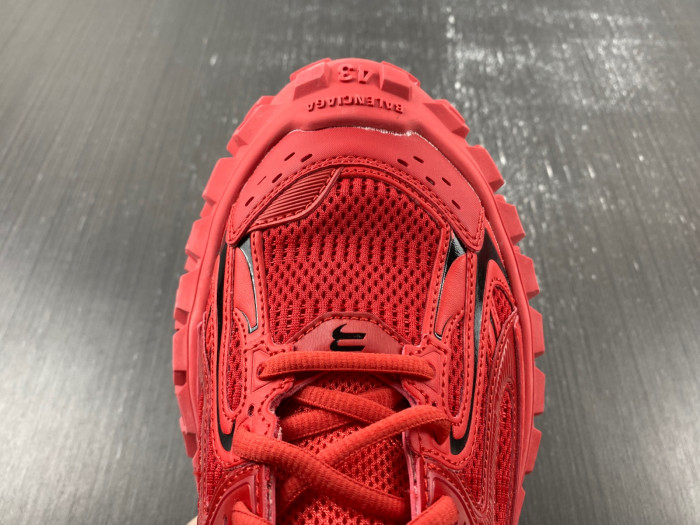 Ba*len*cia*ga defender sneaker