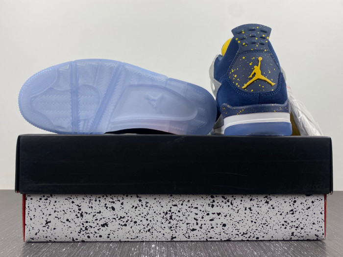 air jordan 4 retro michigan (pe) aj4 1036660