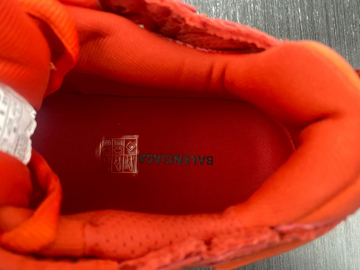 Ba*len*cia*ga runner sneaker