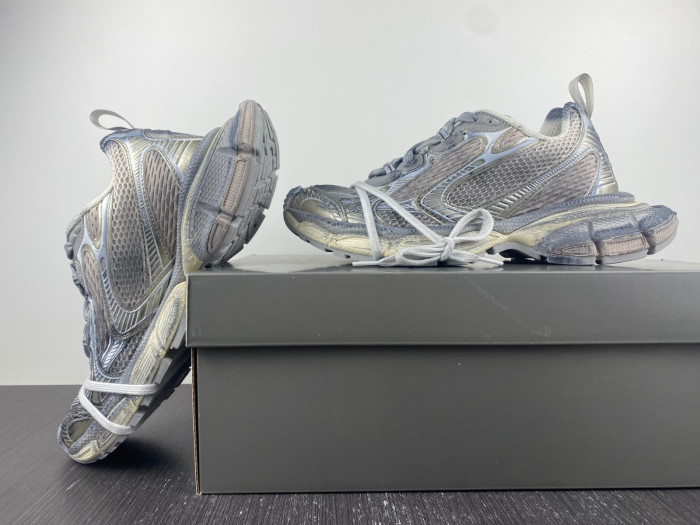 Ba*len*cia*ga 3xl sneaker 8000072