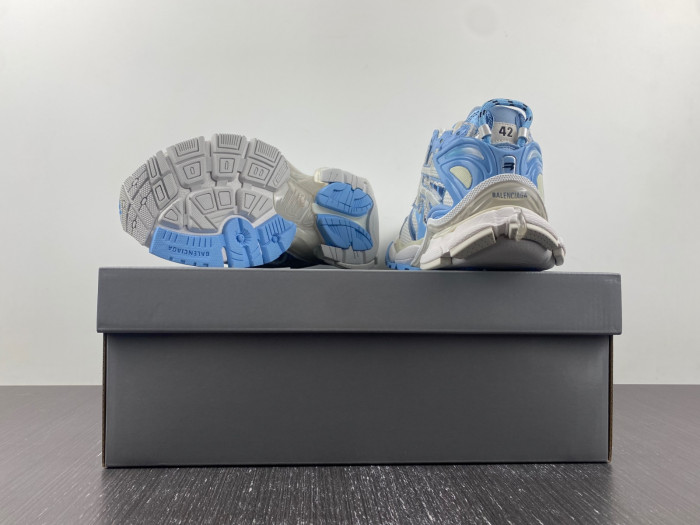 Ba*len*cia*ga runner sneaker