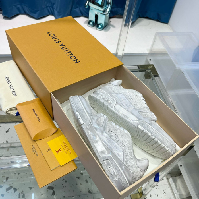 lv snekaers l0000290