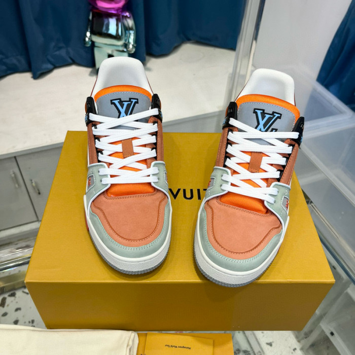 lv snekaers l0000256