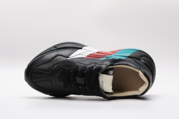 G*u*i* rhyton sneaker