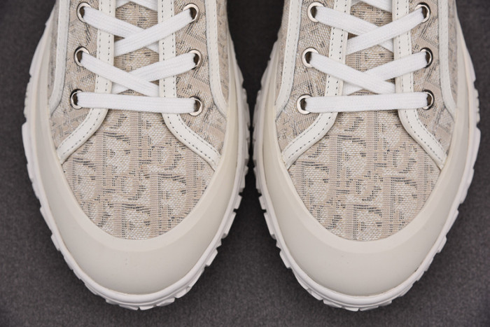 dio* sneakers t0000-034