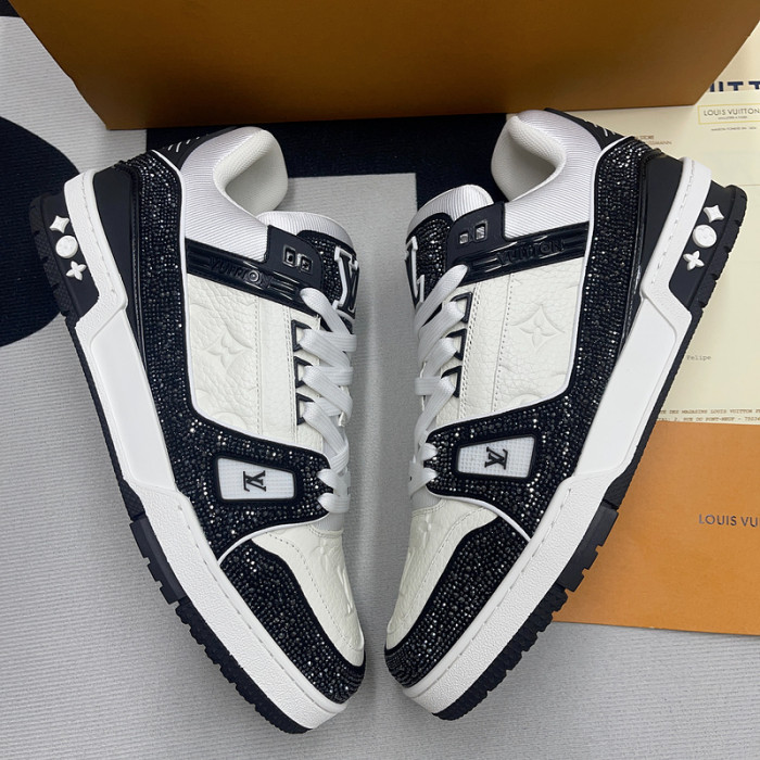 lv snekaers l0000119