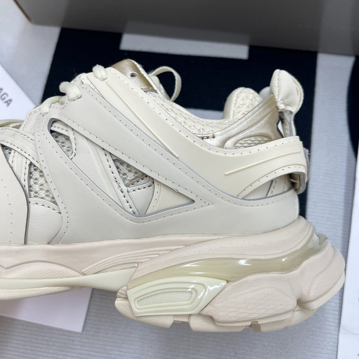 Ba*len*cia*ga track sneaker