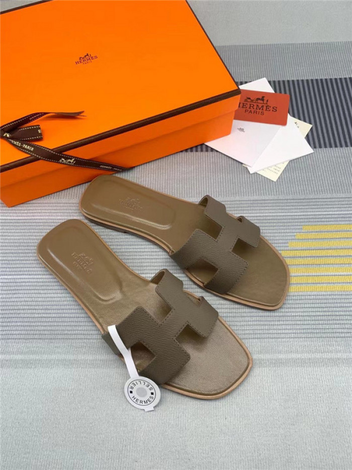herme* sandal hs69