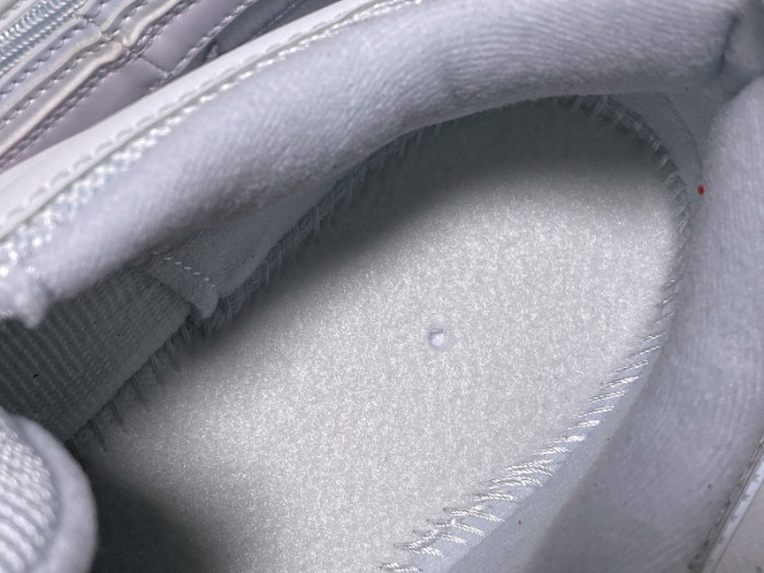 nike air max 97 triple white 921826-101