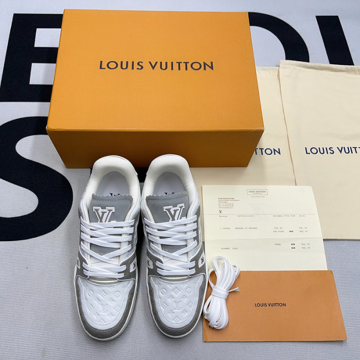 lv snekaers l000082