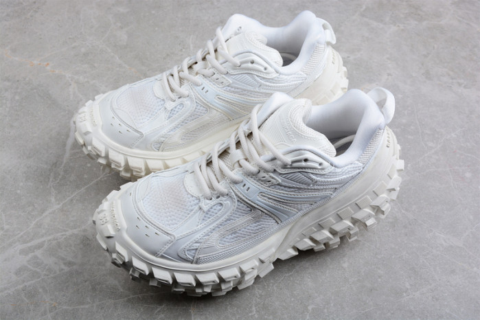 Ba*len*cia*ga defender sneaker