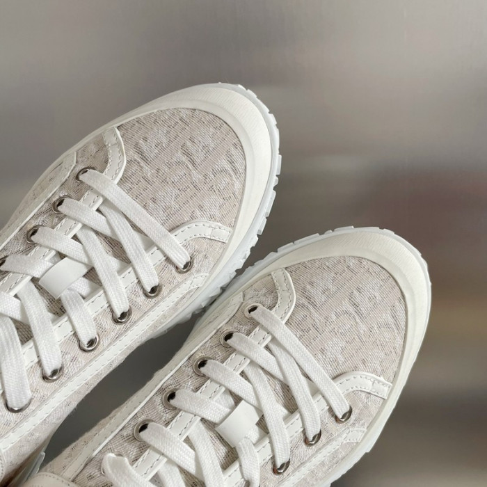 dio* sneakers b28 d001