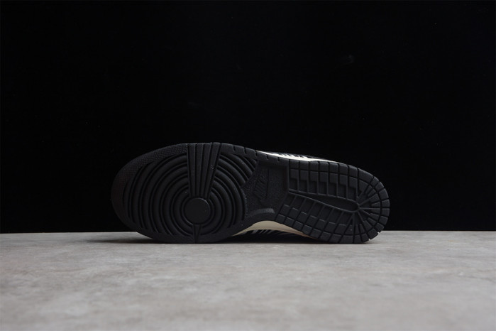 quartersnacks x nike sb dunk low dm3510-001