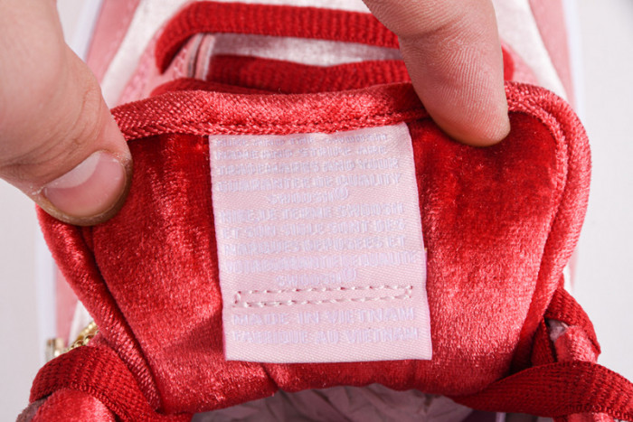 nike dunk sb low strangelove skateboards ct2552-800