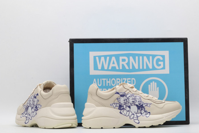 G*u*i* rhyton sneaker