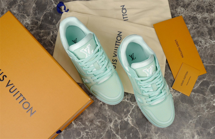 lv snekaers l0000311