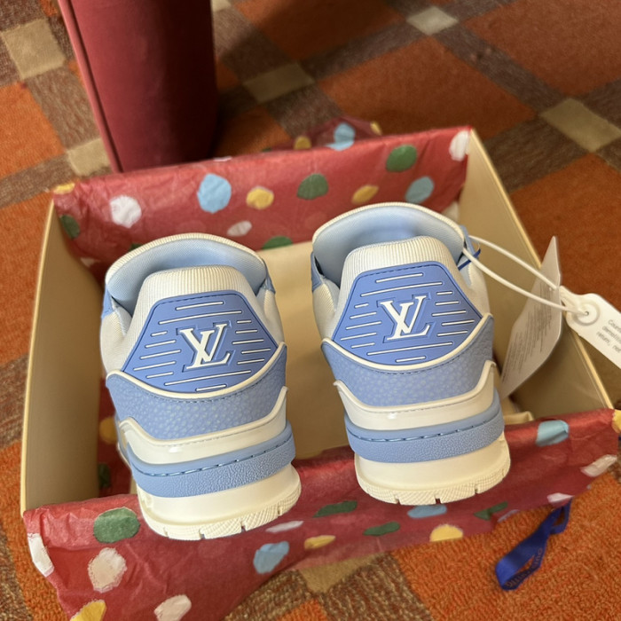 lv snekaers l0000344