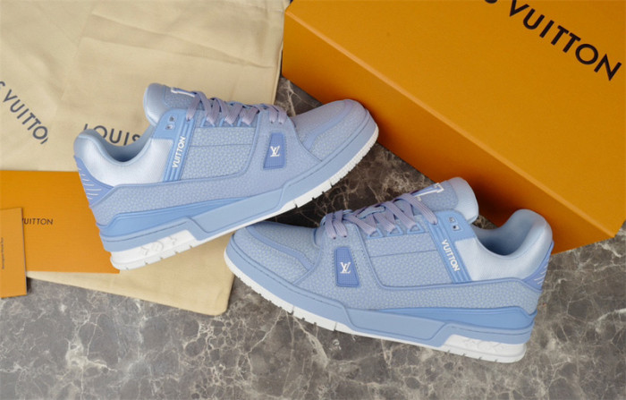 lv snekaers l0000308