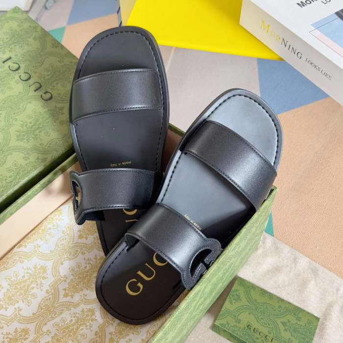 G*u*i* sandal113