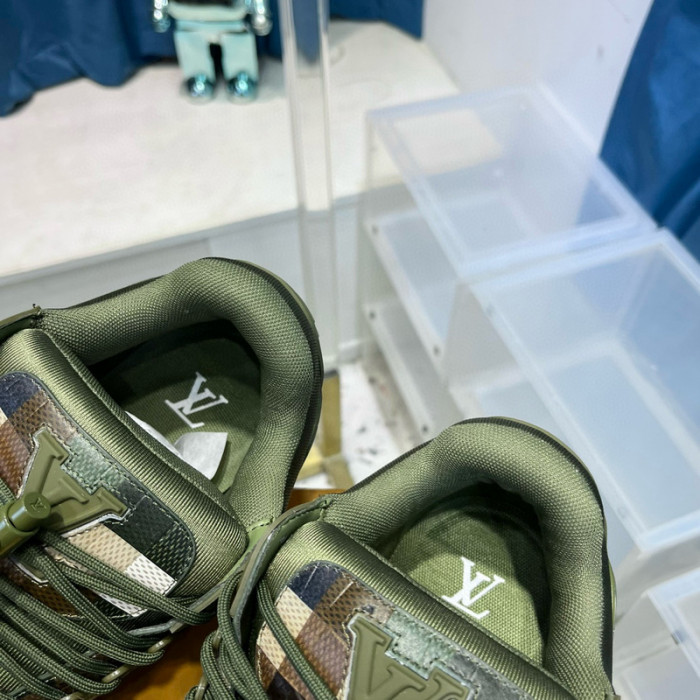 lv snekaers l0000204