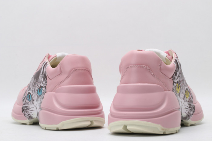 G*u*i* rhyton sneaker