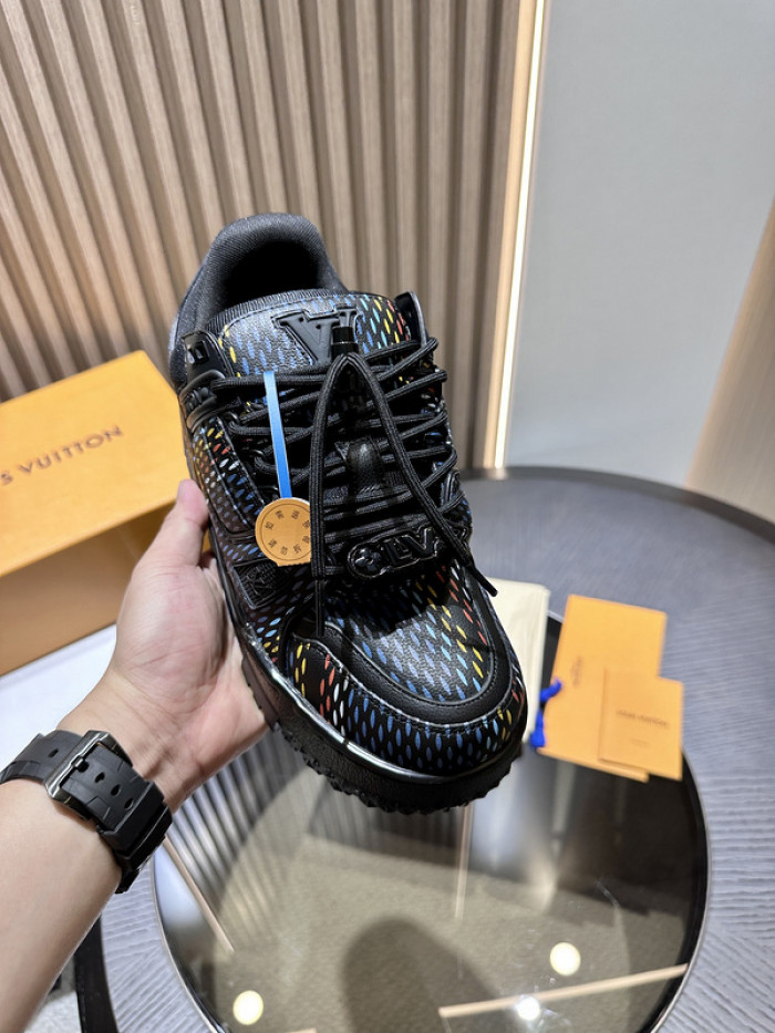 lv snekaers l0000167