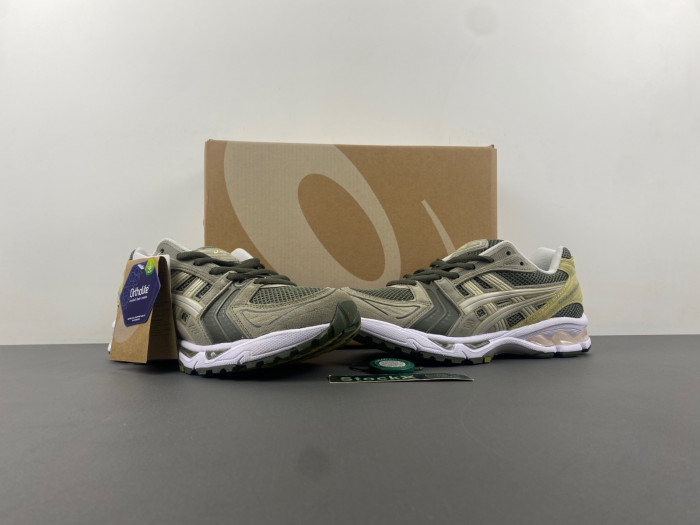 As*ic*s sneakers 1203a019