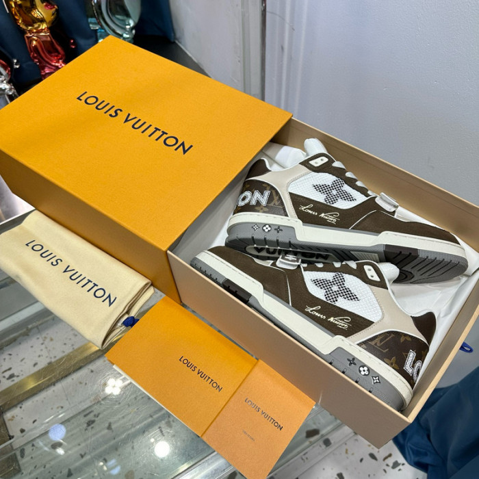 lv snekaers l0000141