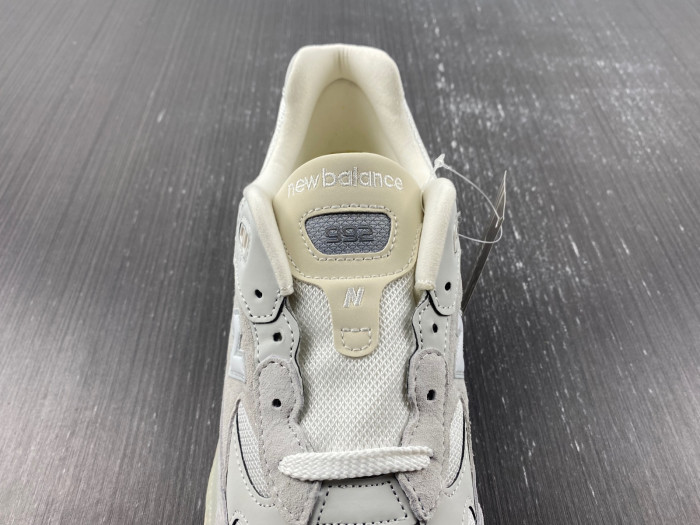 ew Balance x WTAPS 2020 DFY22