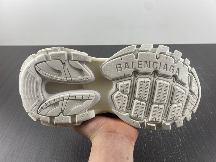 Balenciaga track 8000067