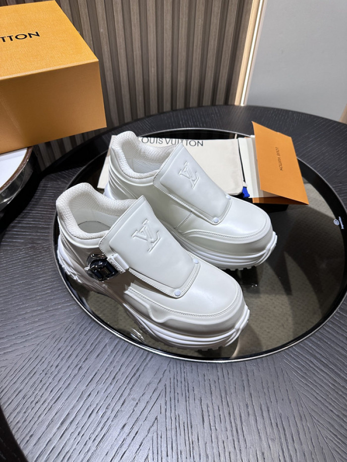 LV snekaers L0000362