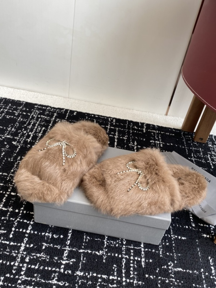 Balenciag* Sandal BS108