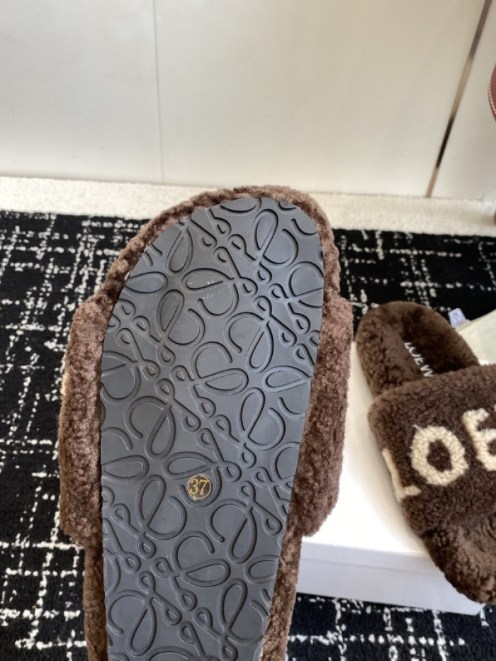 L0EWE Sandal LWS02
