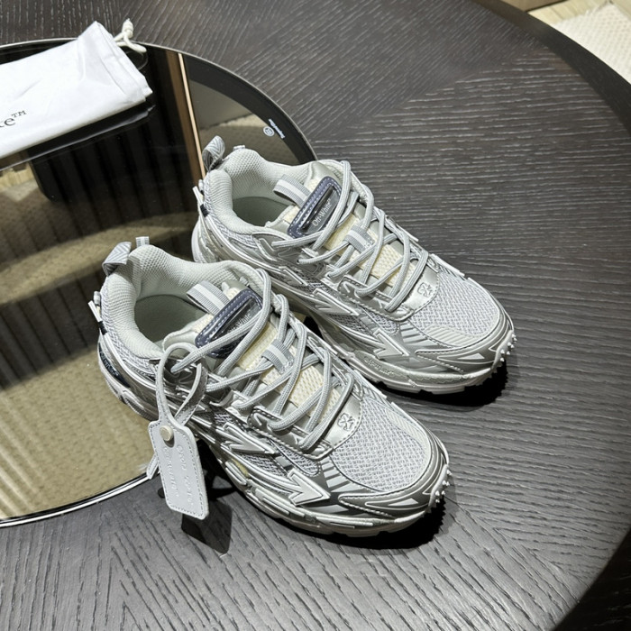 Off-White Be right back OWIA289F34