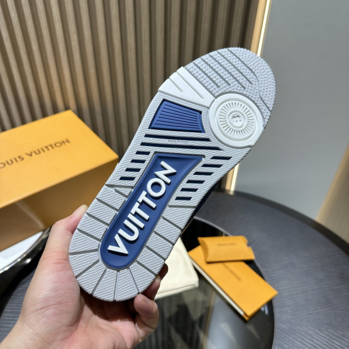 LV snekaers L0000540