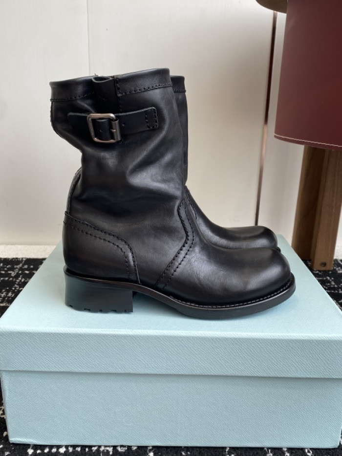 PRAD* boots P228