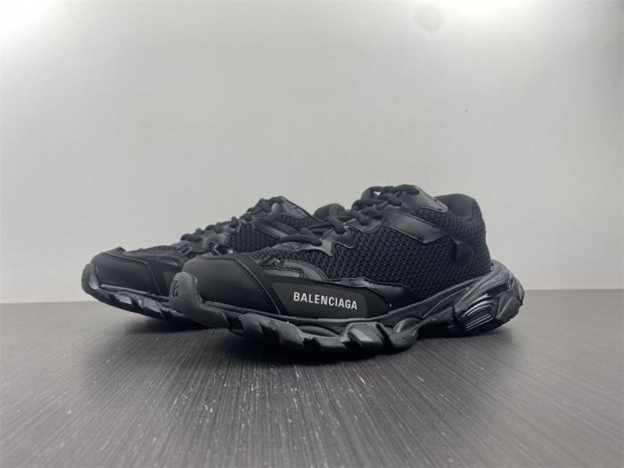 Balenciaga track W3RF1 1090