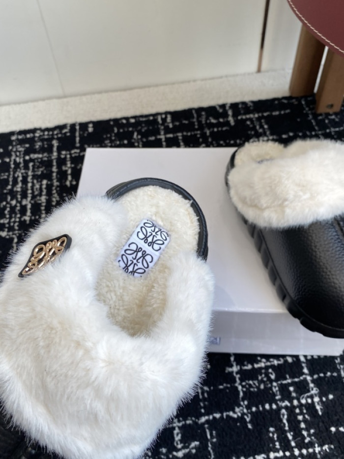 L0EWE Sandal LWS11