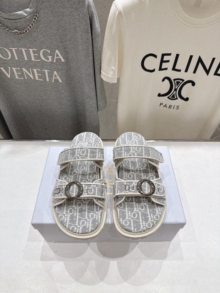 Dio* sandals DS128