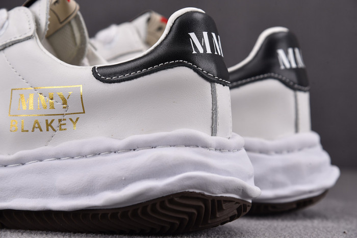 Ma*s*n mihara yasuhiro sneaker mmys17
