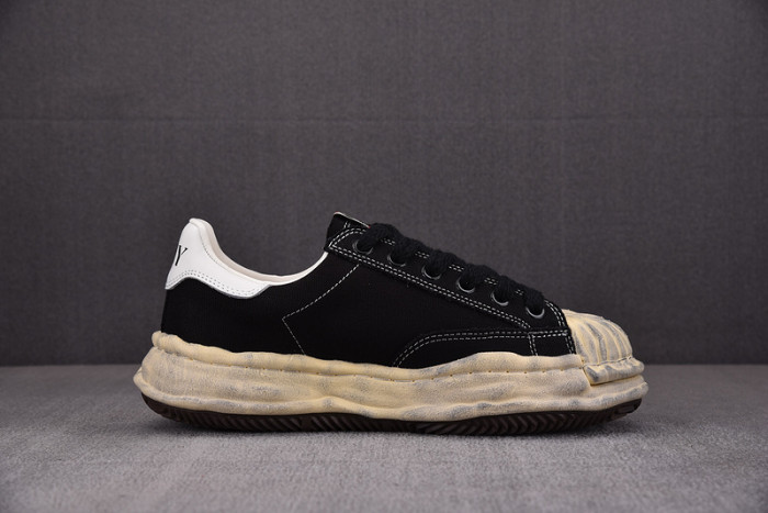 Ma*s*n mihara yasuhiro sneaker mmys43